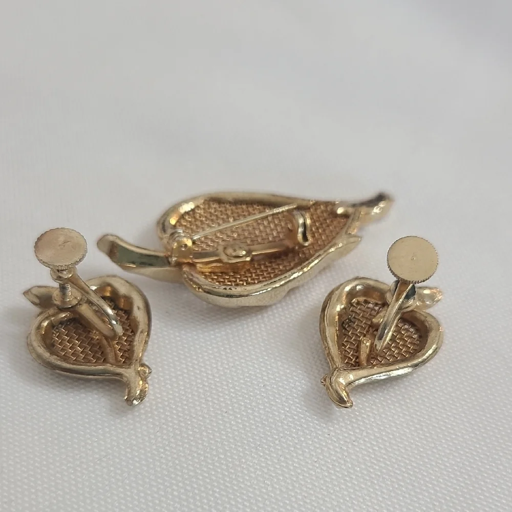 Vintage Leaf Brooch and Earring Set